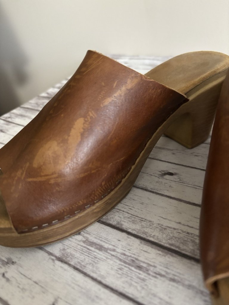 Women’s Leather Open-Toe Brown Clog Mules — image 7 of 8